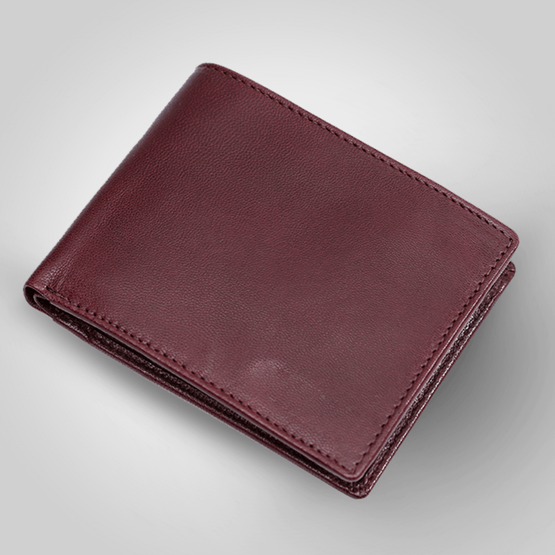 The Classic Bifold — A Timeless Leather Wallet for Men