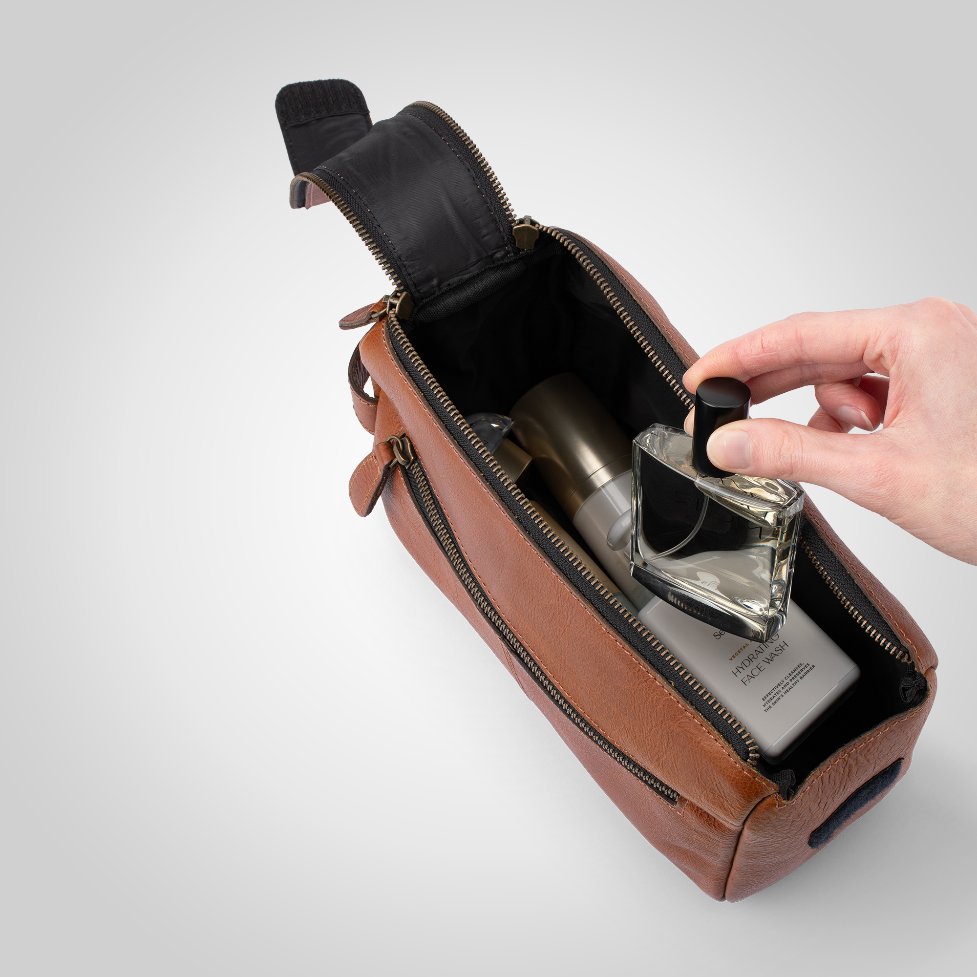 The Groomer - Leather Toiletry Bag