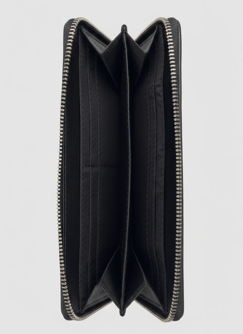 The Clutch — Effortless Sophistication in Motion - Dellamano