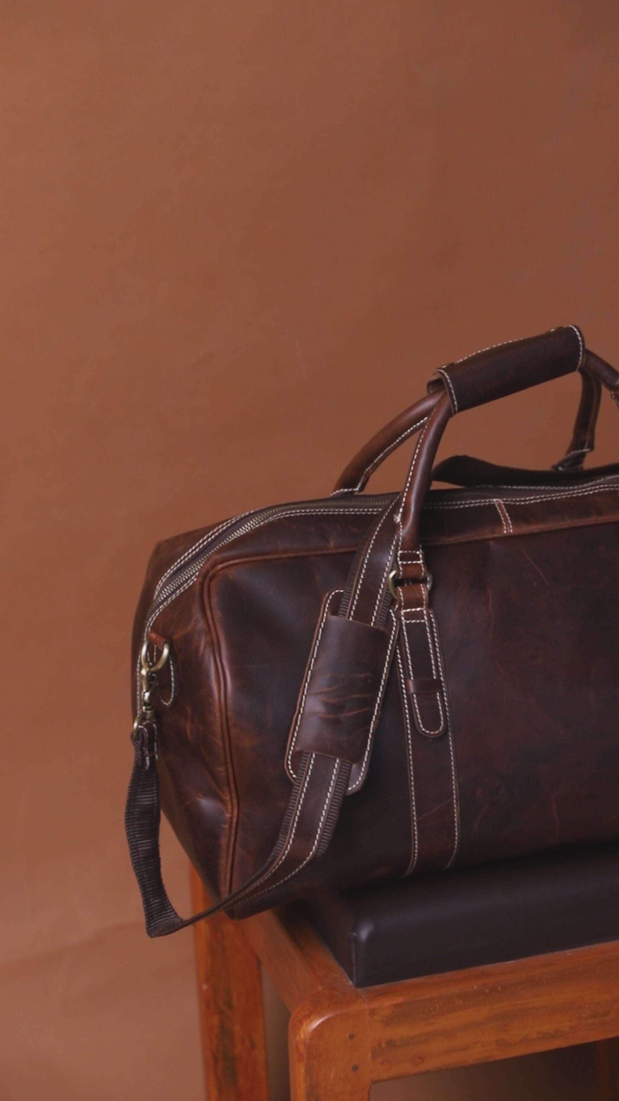 The Weekender – Leather Duffle Bag